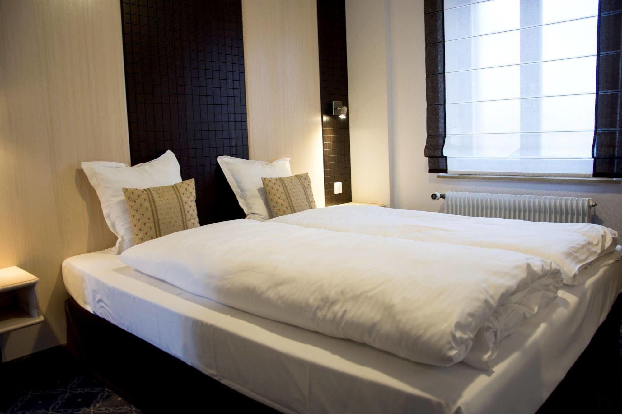 Hotel Spa Et Restaurant Au Chasseur Birkenwald Екстериор снимка